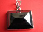Prachtige Pyramide vormige Zilveren Hanger met Hematiet, Verzenden, Zilver, Hanger, Met edelsteen