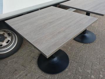 80x80 vergadertafel / spreektafel / eetkamertafel  beschikbaar voor biedingen
