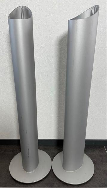 KEF HTS5001 originele stands “GOEDE STAAT” beschikbaar voor biedingen
