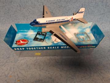 DC 3 Piedmont Airlines (nieuw) beschikbaar voor biedingen