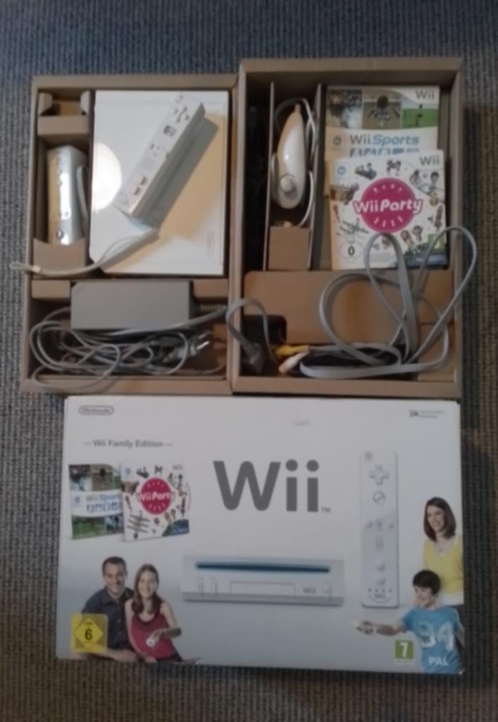 Wii Family Edition Compleet + Extra Spellen & Pistool, Spelcomputers en Games, Games | Nintendo Wii, 3 spelers of meer, Ophalen of Verzenden