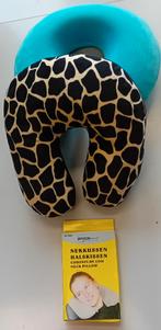 Te Koop: Vier ronde nek-kussens, nieuw.  , Ophalen of Verzenden, Nieuw, Wit, Rond