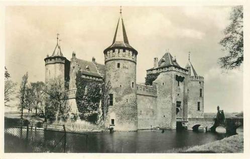 (301-072-013) Muiden Muiderslot, Verzamelen, Ansichtkaarten | Nederland, Noord-Holland, Verzenden