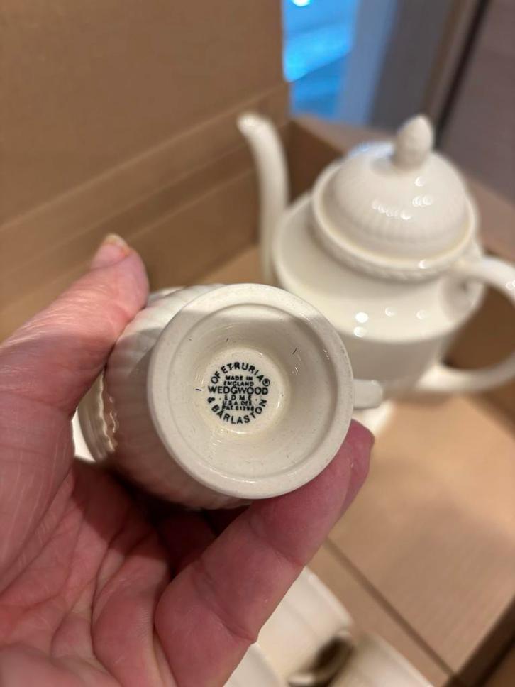 Wedgwood Edme Koffieservies - Ophalen!, Huis en Inrichting, Keuken | Servies, Zo goed als nieuw, Kop(pen) en/of Schotel(s), Wedgwood