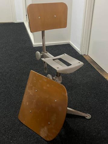 Vintage Gispen bureaustoel (opknappertje) beschikbaar voor biedingen
