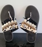 Helemaal nieuwe leren slippers maat 38., Ophalen of Verzenden, Nieuw