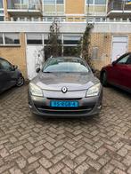 Renault Mégane 1.5 DCI Estate AUT 2011 TAXI CABMAN PANO, Auto's, Renault, 680 kg, 4 cilinders, Origineel Nederlands, Diesel