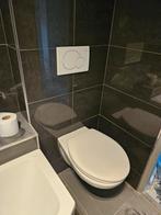 Zwevend toilet, wc, inbouw toilet, Ophalen, Zo goed als nieuw