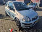 Toyota Yaris 1.0 VVT-i Idols, Gebruikt, 4 cilinders, 855 kg, Origineel Nederlands
