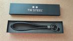 TW Steel Maverick keychain sleutelhanger in giftbox, nieuw !, Sieraden, Tassen en Uiterlijk, Overige Accessoires, Ophalen of Verzenden
