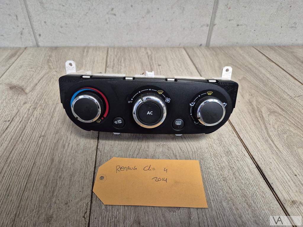 Renault Clio 4 2012 - 2019 kachelpaneel airco 5r5841100 €30, Gebruikt, -, Renault, -