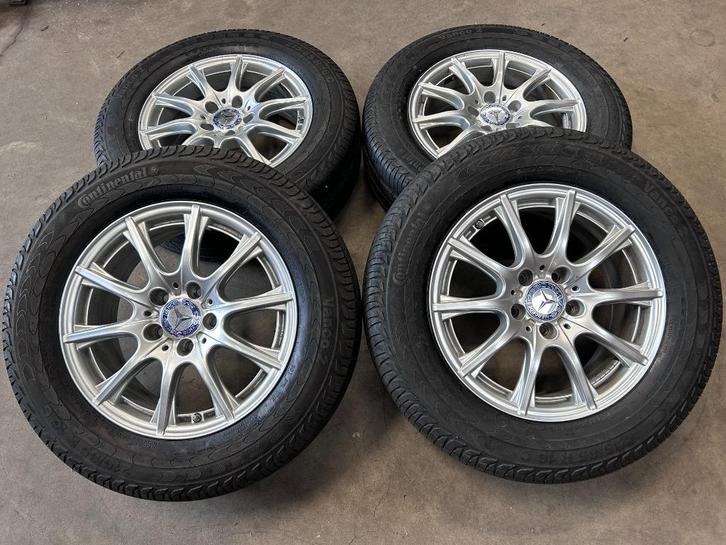 16 inch originele velgen + zomerbanden Mercedes Vito, Auto-onderdelen, Banden en Velgen, Banden en Velgen, Zomerbanden, 16 inch