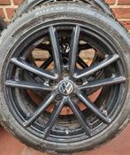 17 inch VW Golf velgen met winterbanden 5x112, Ophalen of Verzenden, Nieuw, Volkswagen