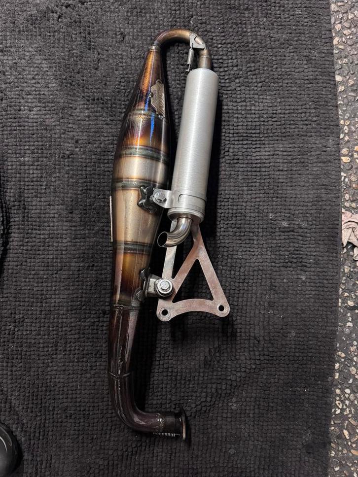 Yasuni C16 Minarelli Horizontaal, Fietsen en Brommers, Brommers | Tuning en Styling, Zo goed als nieuw, Ophalen of Verzenden