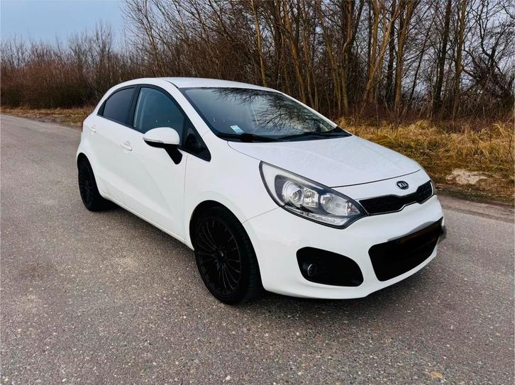 Kia Rio 1.2 I 5DRS 2011 Wit, Auto's, Kia, Particulier, Rio, Benzine, A, Hatchback, Handgeschakeld, Origineel Nederlands, Wit, Voorwielaandrijving