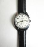 VOSTOK vintage mechanisch horloge met kalender USSR van de80, Sieraden, Tassen en Uiterlijk, Horloges | Antiek, Ophalen of Verzenden