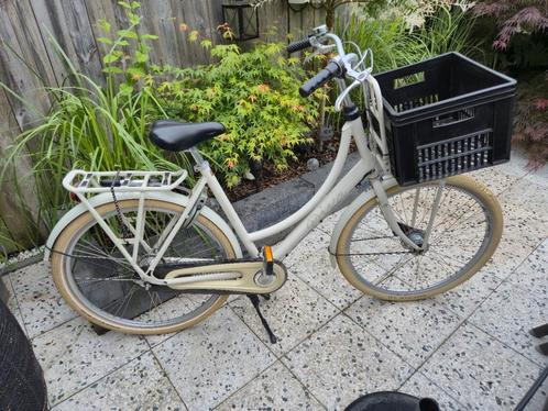 Batavus Diva
Creme wit
7 versnellingen, Fietsen en Brommers, Fietsen | Dames | Damesfietsen, Zo goed als nieuw, Batavus, Versnellingen