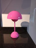 &Tradition Flowerpot VP9 Verner Panton portable tafellamp, Huis en Inrichting, Lampen | Tafellampen, Ophalen of Verzenden, Zo goed als nieuw
