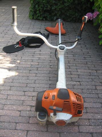 Stihl FS490 C FS490C Bosmaaier 51,6 CC Maaikop Nieuw Harnas beschikbaar voor biedingen