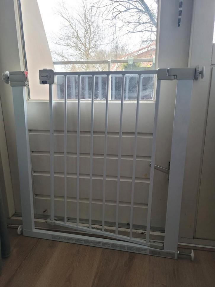 Traphekje - Veiligheid voor uw kind, Kinderen en Baby's, Traphekjes, Zo goed als nieuw, Klemhekje, Metaal of IJzer, minder dan 100 cm