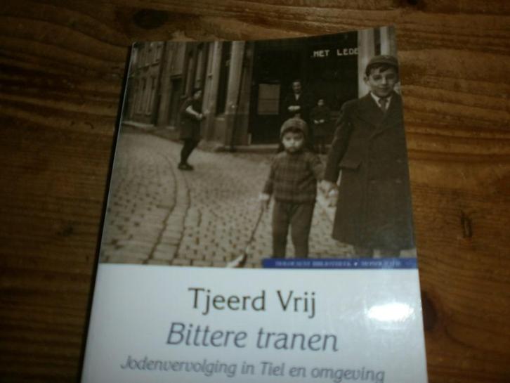 jodenvervolging in tiel lienden ochten ophemert met fotos, Boeken, Oorlog en Militair, Nieuw, Overige onderwerpen, Tweede Wereldoorlog