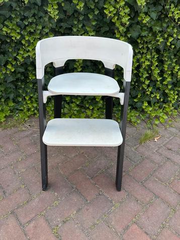 Kinderstoel stokke stept wit zwart beschikbaar voor biedingen