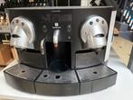 Nespresso koffie machine voor koffie pets CS220, Witgoed en Apparatuur, Ophalen of Verzenden, Zo goed als nieuw, Koffiemachine