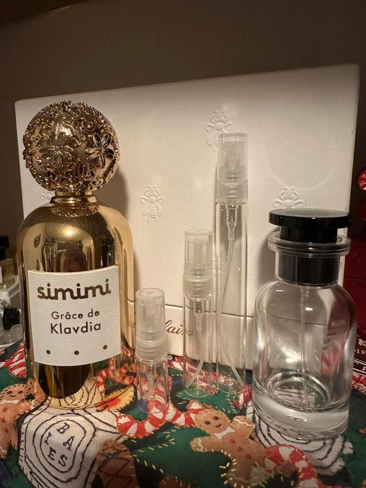 Decants - Simimi - Grâce Klavdia - Extrait de parfum, Sieraden, Tassen en Uiterlijk, Uiterlijk | Parfum, Ophalen of Verzenden