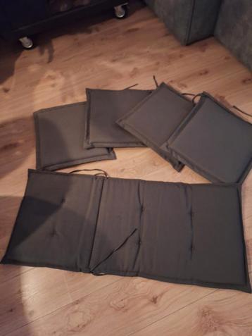 Kussentjes voor stoelen - Zo goed als nieuw! beschikbaar voor biedingen