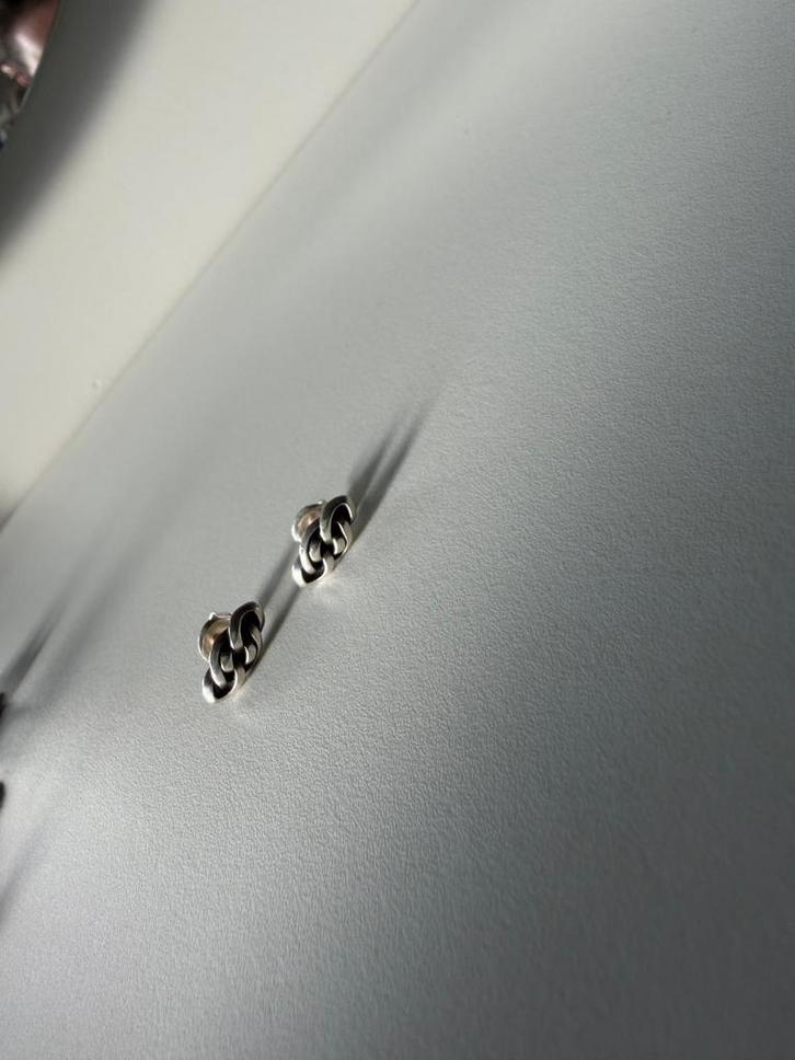 Buddha to Buddha Zilveren Oorknopjes, Sieraden, Tassen en Uiterlijk, Oorbellen, Zo goed als nieuw, Knopjes of Stekers, Zilver