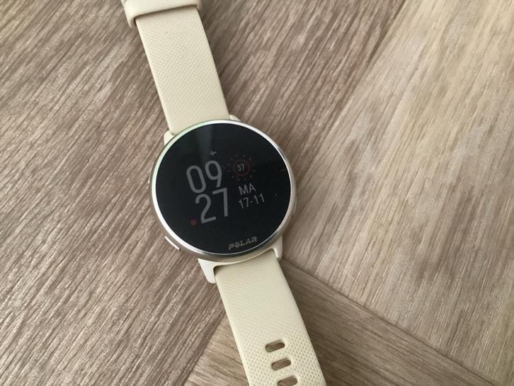 Polar Pacer Pro, Sieraden, Tassen en Uiterlijk, Sporthorloges, Zo goed als nieuw, Android, Wit, Afstand, Waterdicht, Ophalen of Verzenden