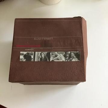 Elliott Erwitt:About Italians in Movement-DamagCover, NM Int beschikbaar voor biedingen