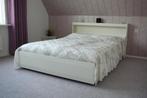 Amatex sprei 220 x 220 cm met ruches aan de zijkanten, nieuw, Huis en Inrichting, Slaapkamer | Beddengoed, Ophalen of Verzenden