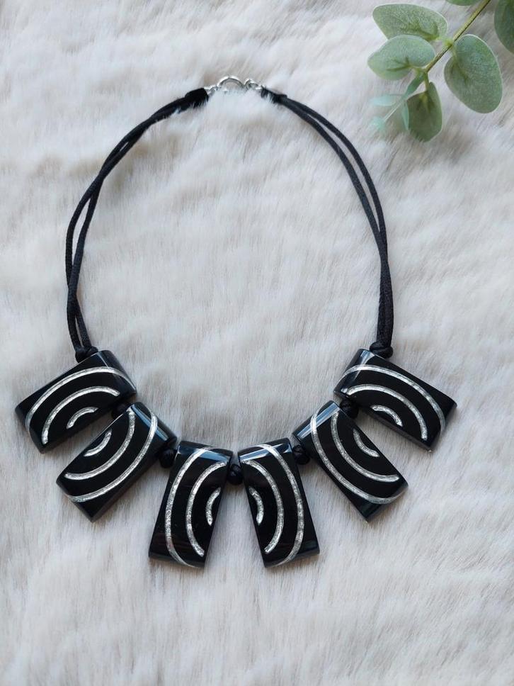 Zsiska ketting, Sieraden, Tassen en Uiterlijk, Kettingen, Zo goed als nieuw, Overige materialen, Overige kleuren, Ophalen of Verzenden