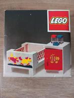 Lego 271 Baby's Cot and Cabinet met doos + instructieboekje, Ophalen of Verzenden, Zo goed als nieuw, Complete set, Lego