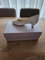 Bruidsschoenen - nieuw/nooit gedragen, Kleding | Dames, Trouwkleding en Trouwaccessoires, Ophalen, Rainbow, Wit, Schoenen