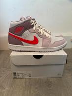 Jordan 1 Mid Valentine, Nieuw, Nike, Ophalen of Verzenden