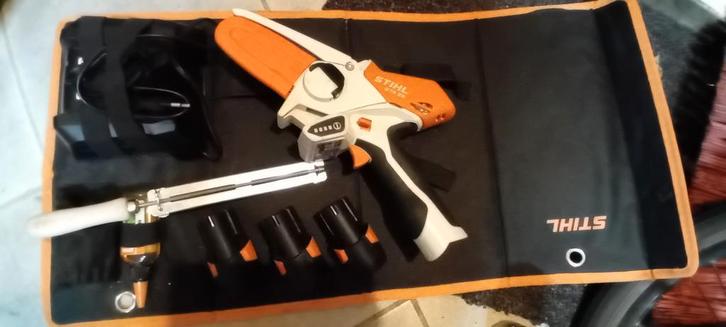 Stihl gta 26 incl 3 Accu's, Tuin en Terras, Hand-tuingereedschap, Zo goed als nieuw, Overige soorten, Ophalen of Verzenden