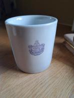 Antieke Koffiemok Petrus Regout met Wapen, Gebruikt, Rond, Binnen, Ophalen of Verzenden