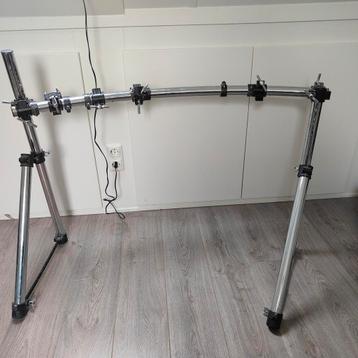 drum rack  beschikbaar voor biedingen