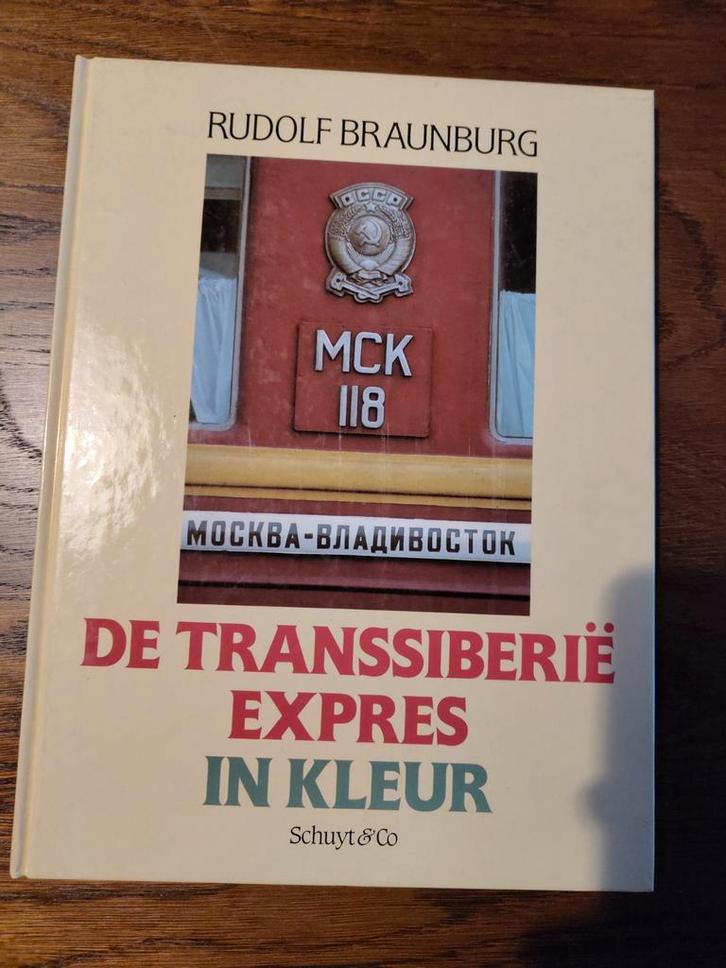 De Transsiberië Express in Kleur - Reisgids, Boeken, Reisgidsen, Gelezen, Reisgids of -boek, Azië, Overige merken, Ophalen of Verzenden