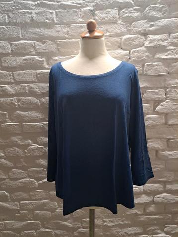 T-shirt articol Maat 44 beschikbaar voor biedingen