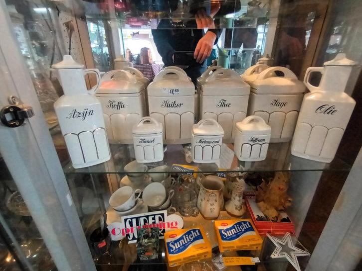 9 delige keukenset in goede staat., Antiek en Kunst, Curiosa en Brocante, Ophalen