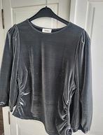AAIKO Top nieuw!! met Zilverdraad - Maat XL (valt als L), Ophalen of Verzenden, Zo goed als nieuw, Maat 42/44 (L), Grijs