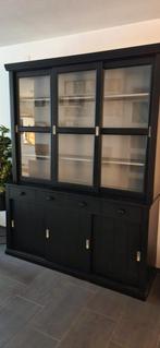 Houten buffetkast met glazen schuifdeuren, Huis en Inrichting, Kasten | Buffetkasten, 150 tot 200 cm, Ophalen of Verzenden, Zo goed als nieuw