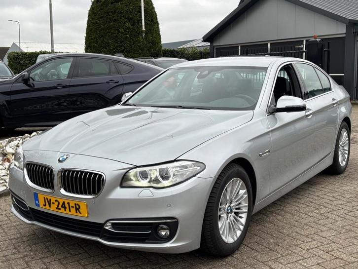 BMW 5 Serie 520d Luxury Edition Sedan 2016 31.000 KM NL Auto, Auto's, BMW, Bedrijf, Te koop, 5-Serie, ABS, Airbags, Airconditioning