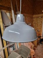 Oude Emaille Hanglamp Industrieel, Huis en Inrichting, Lampen | Hanglampen, Gebruikt, Ophalen of Verzenden, Metaal, Minder dan 50 cm