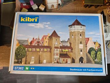 Stadtmauer Fachwerkturm Kibri N spoor trein 1:160 beschikbaar voor biedingen