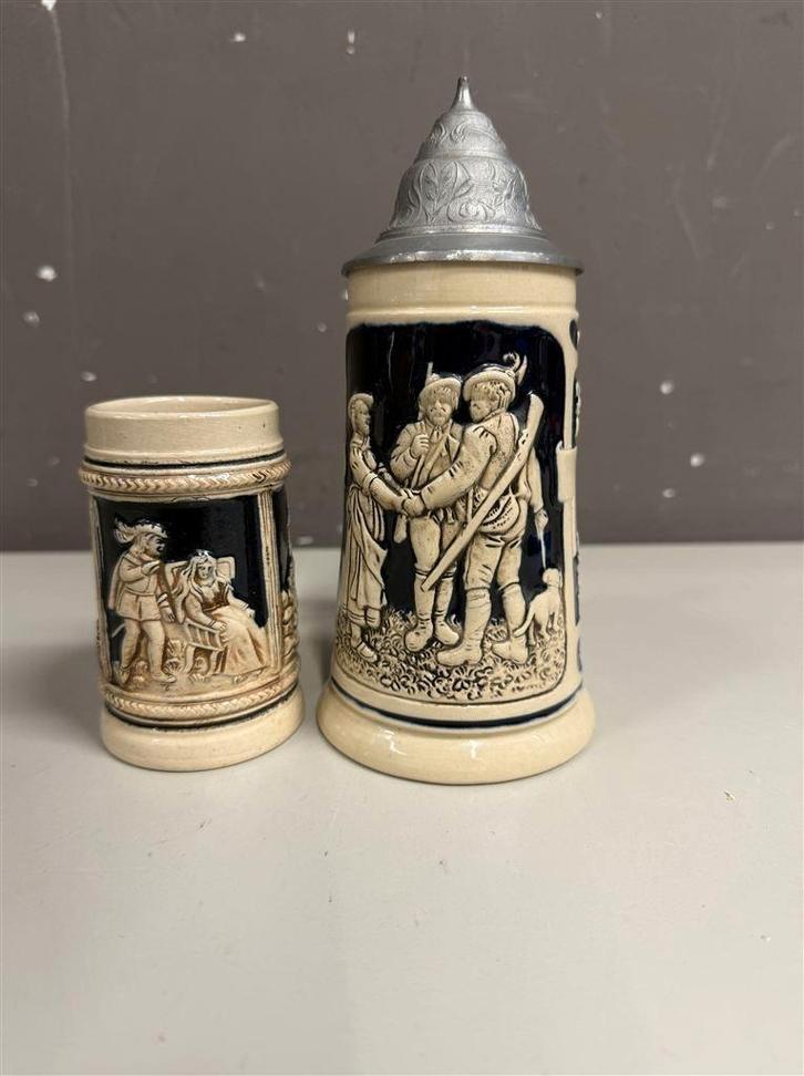 2 bier pullen - Ceramic beer jugs tankards steinds, Verzamelen, Biermerken, Zo goed als nieuw, Overige merken, Ophalen of Verzenden