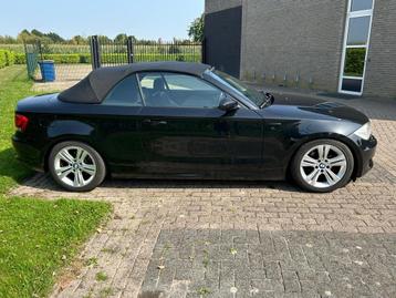BMW 1-Serie 2.0 118I Cabrio 2008 Zwart beschikbaar voor biedingen